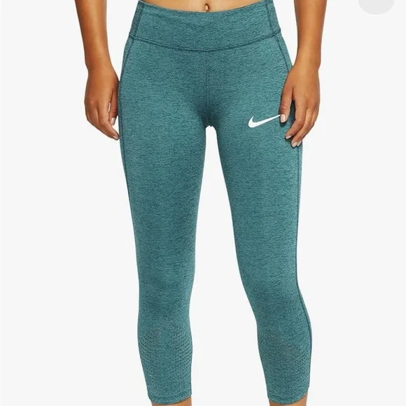 NWT Nike Epic Luxe Crop Leggings - Picture 1 of 11